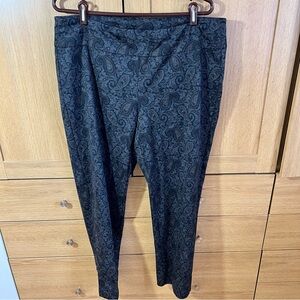 ZAC & RACHEL pull on stretchy pants Turkish cucumbers pattern